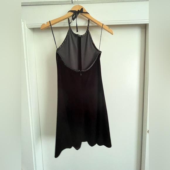 Jessica Howard Vintage Velvet Halter Skater Dress - Picture 3 of 4
